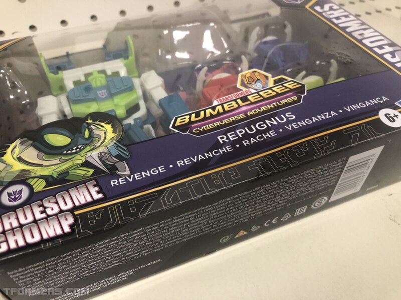 Cyberverse Repugnus And Pesticons 4 Pack  (14 of 21)
